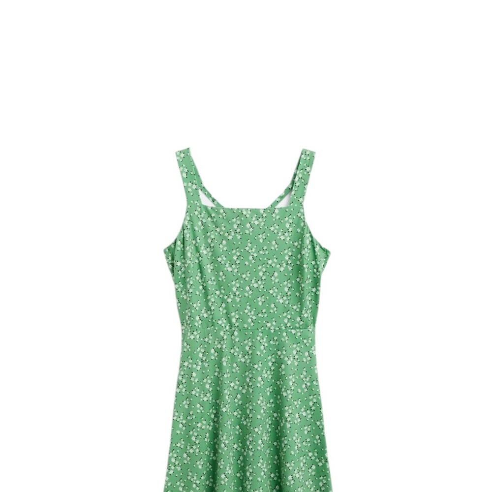 Desiree Back Detail Knit Dress NWOT
